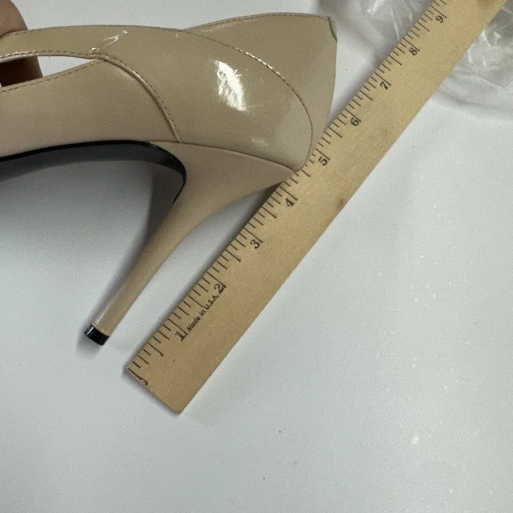 Guess Heels Women 10M Beige Chambery Patent Cutout Stiletto‎ Peep Toe
